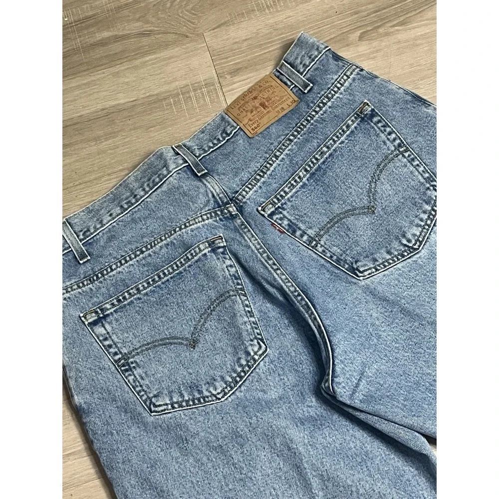 Vintage Levi's 560 Loose Fit Tapered Leg Jeans Light Wash Y2K 38x30(Fits 38x28)